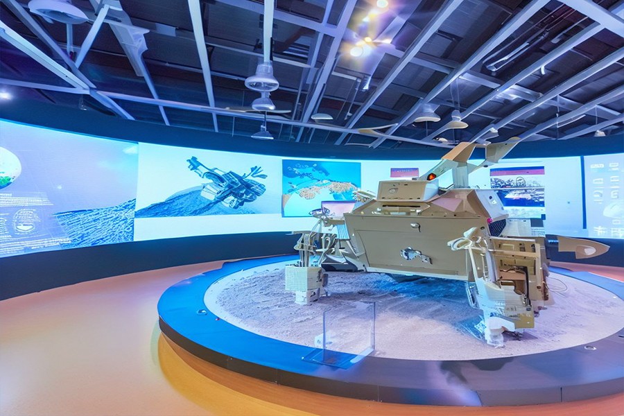 高科技軍事展廳設(shè)計, 多媒體互動體驗區(qū), 智能化國防教育